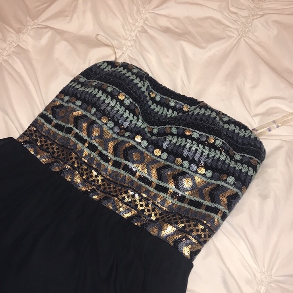 ELEGANT DRESS